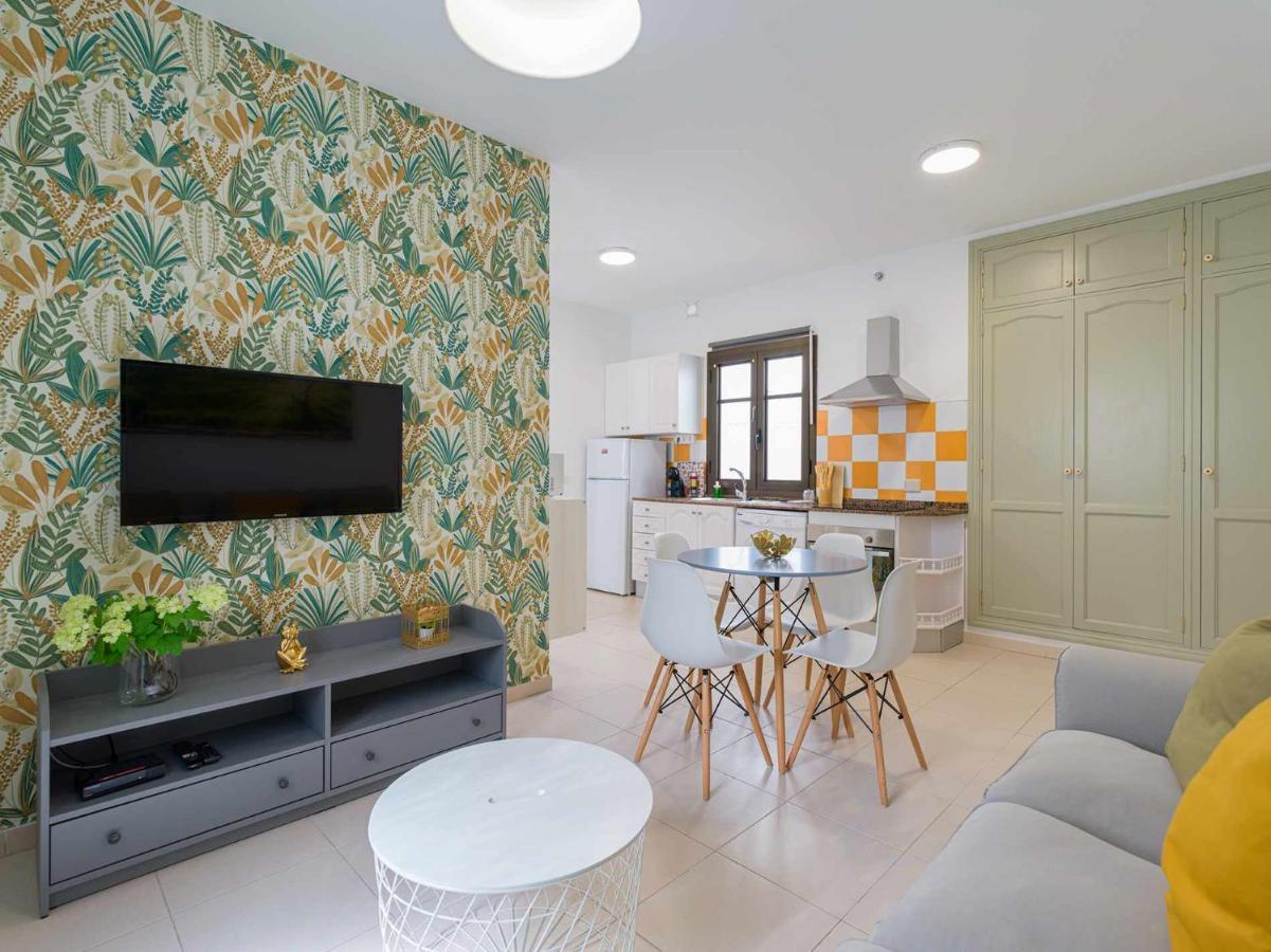 Mahostly Apartamento Comillas Pa Arrecife  Eksteriør billede