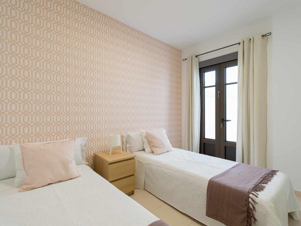 Mahostly Apartamento Comillas Pa Arrecife  Eksteriør billede